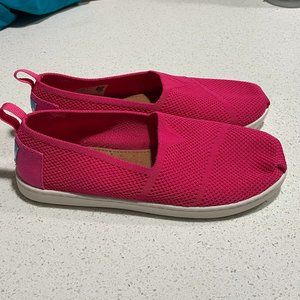 TOMS YOUTH KNIT APALGRATA SLIP-ON SHOES BRAND NEW